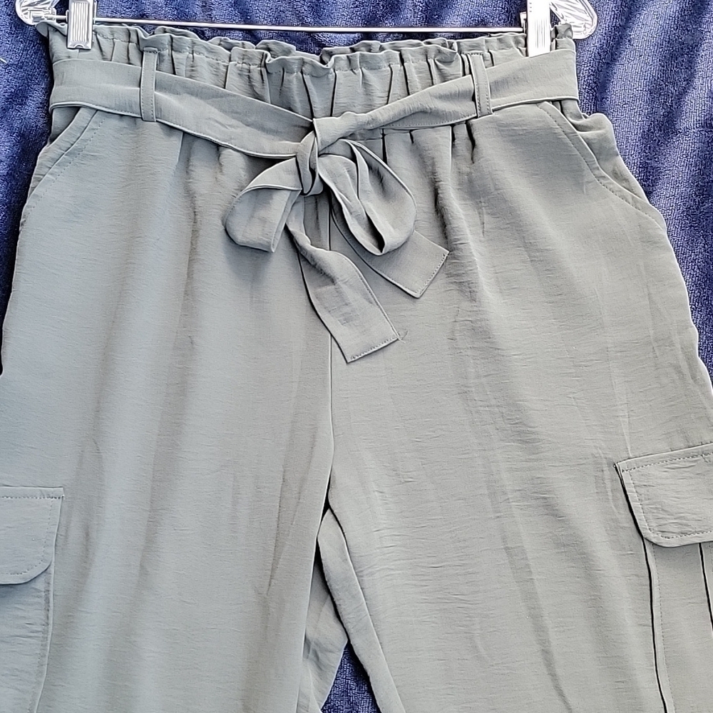 CARGO pant with paperbag waist - Picture 7 of 8